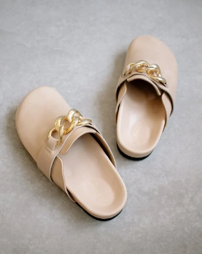 ALOHAS Clogs Fireplace Chain 8211 Beige Leather Clogs 8211 Women