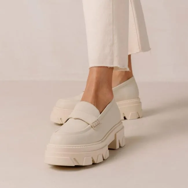 ALOHAS Loafers Trailblazer 8211 Cream Leather Loafers 8211 Women