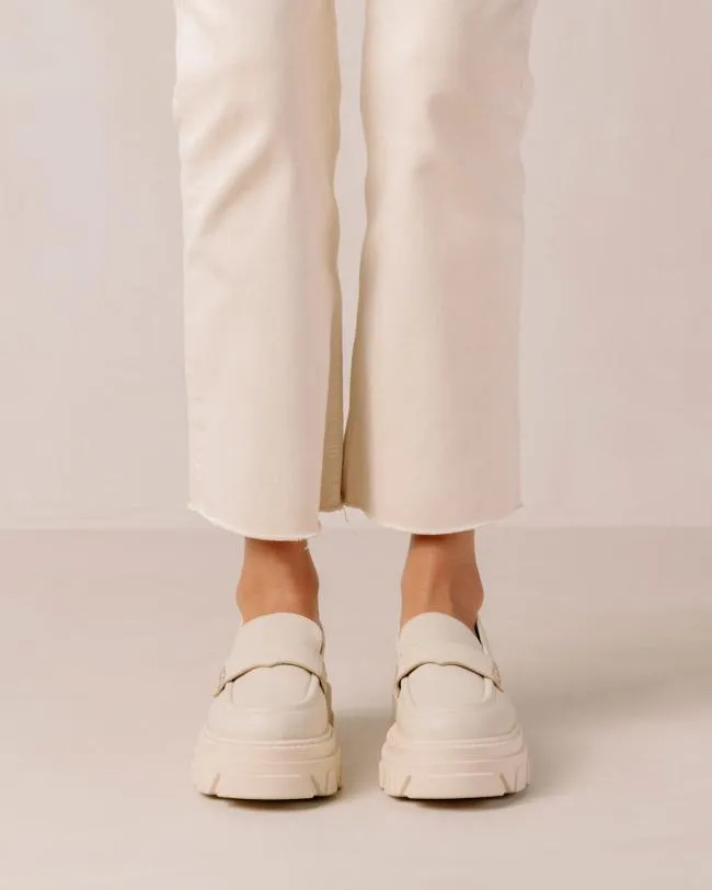 ALOHAS Loafers Trailblazer 8211 Cream Leather Loafers 8211 Women