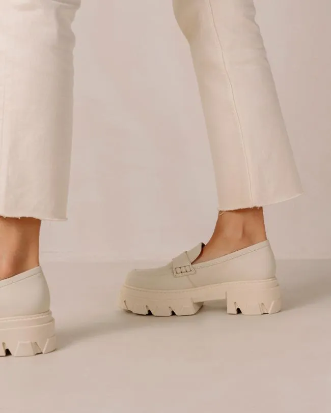 ALOHAS Loafers Trailblazer 8211 Cream Leather Loafers 8211 Women