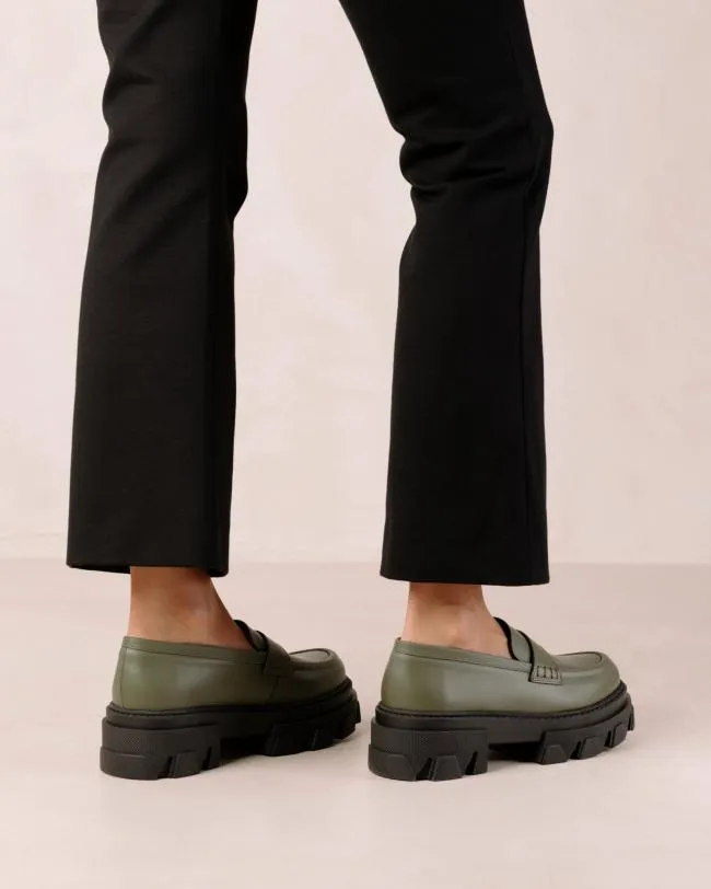 ALOHAS Loafers Trailblazer 8211 Green Leather Loafers 8211 Women