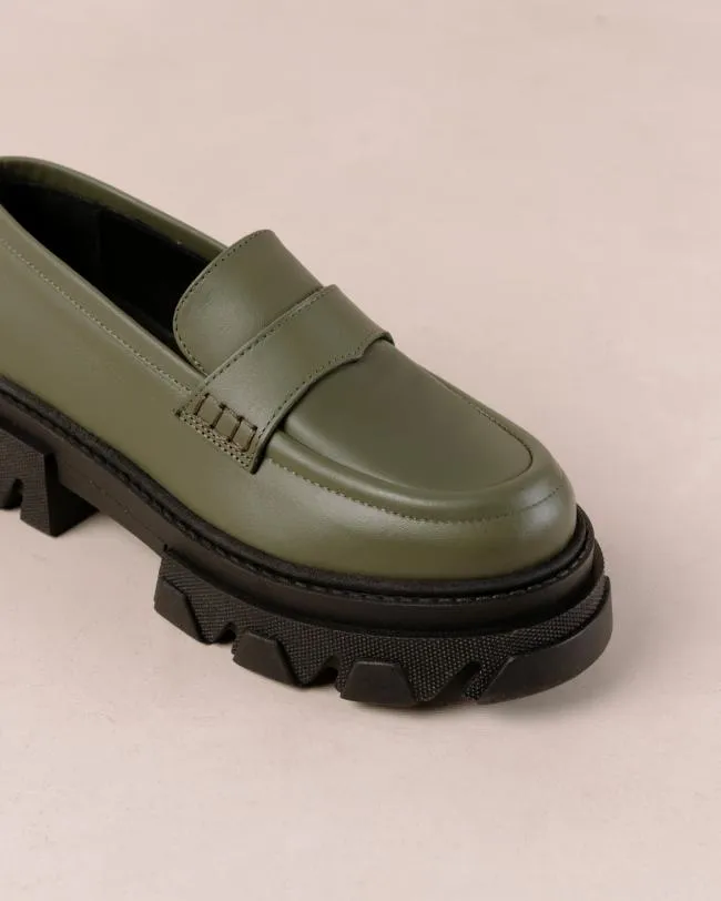 ALOHAS Loafers Trailblazer 8211 Green Leather Loafers 8211 Women