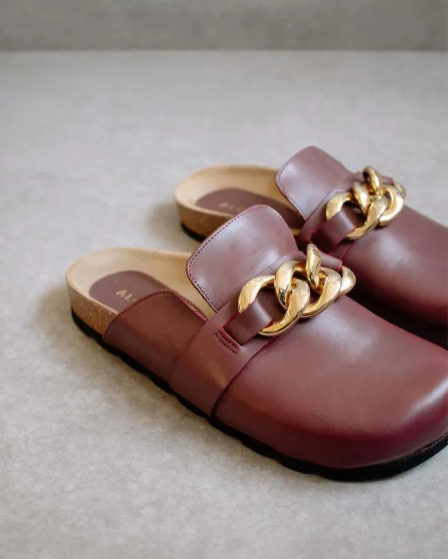 ALOHAS Mules Fireside Chain 8211 Red Leather Clogs 8211 Women