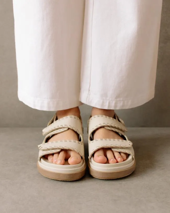 ALOHAS Sandals Barrel 8211 White And Beige Leather Sandals 8211 Women