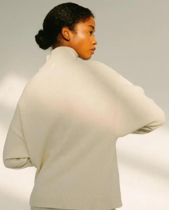 ALOHAS Sweaters and Cardigans Passenger 8211 White Knit Top 8211 Women