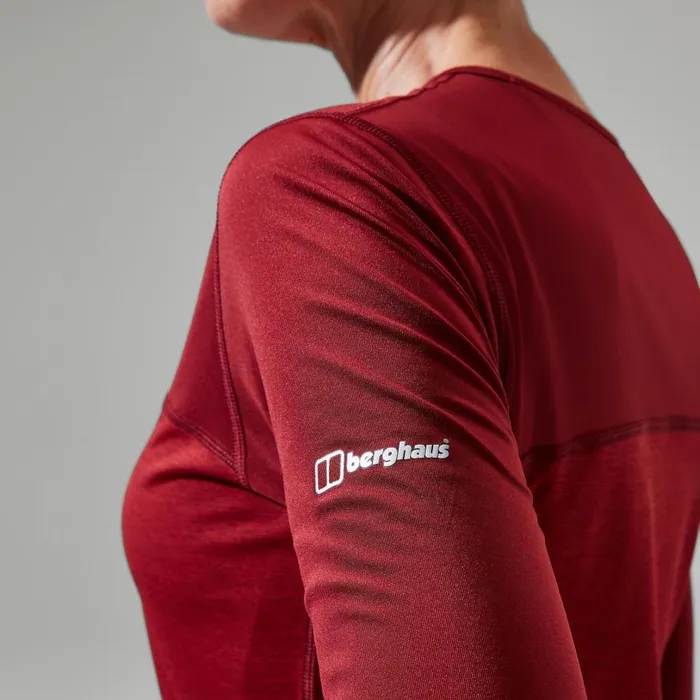 Berghaus TShirts Voyager Tech Tee Long Sleeve Crew Red 8211 Women