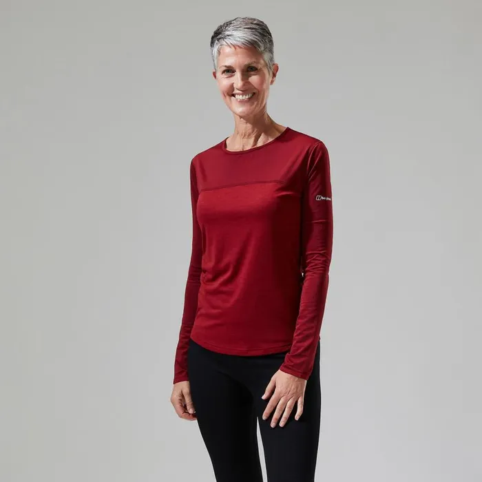 Berghaus TShirts Voyager Tech Tee Long Sleeve Crew Red 8211 Women