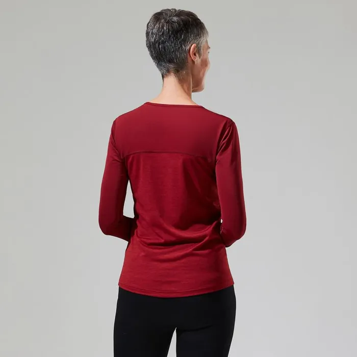 Berghaus TShirts Voyager Tech Tee Long Sleeve Crew Red 8211 Women
