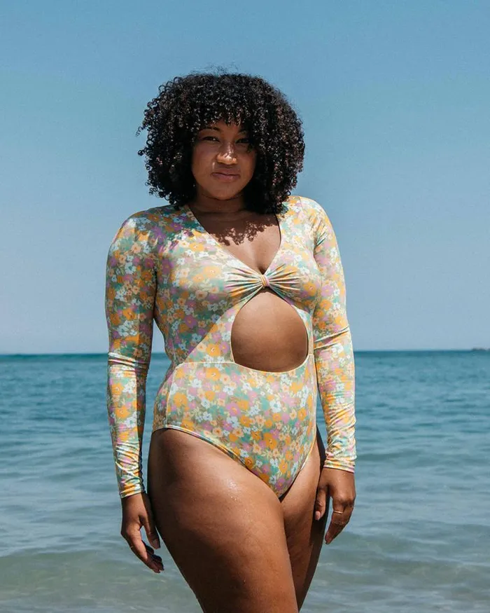 Billabong Rashguards and Bodysuits On The Bright Side Surf Tee Palm Green 8211 Women
