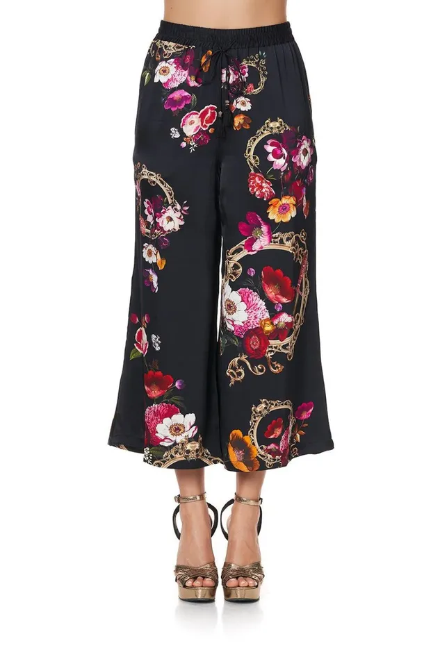 Camilla Trousers and Leggings Women Cropped Lounge Pant Mirror Mirror
