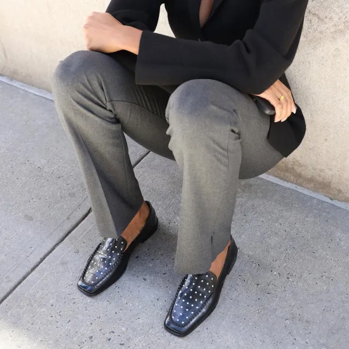 Dolce Vita Beny Flats Black Studded Leather Women Flats and Loafers