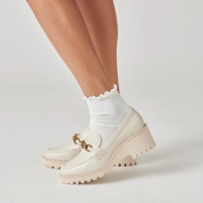 Dolce Vita Harlen Loafers Ivory Crinkle Patent Women Flats and Loafers