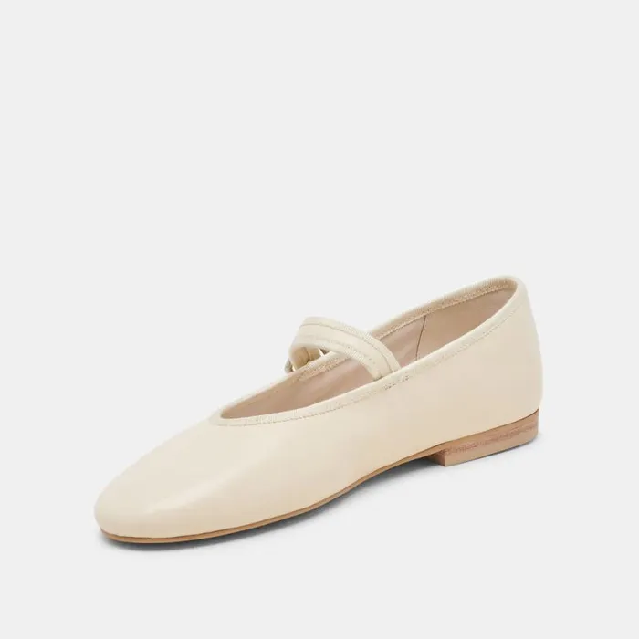 Dolce Vita Roslyn Ballet Flats Creme Leather Women Flats and Loafers