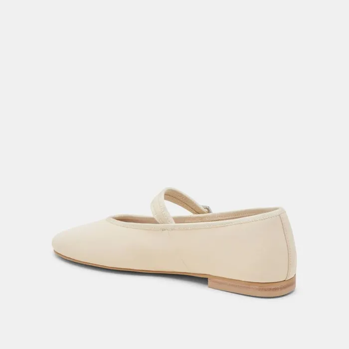 Dolce Vita Roslyn Ballet Flats Creme Leather Women Flats and Loafers