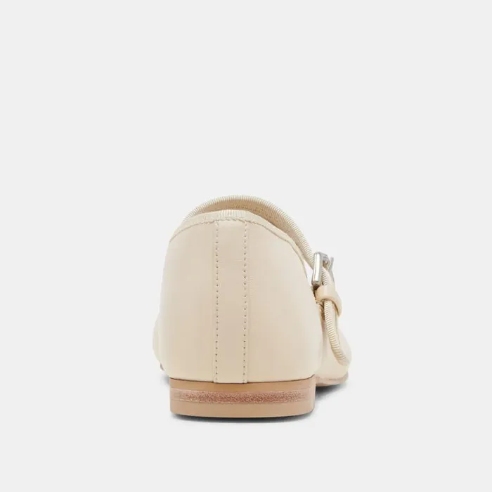 Dolce Vita Roslyn Ballet Flats Creme Leather Women Flats and Loafers
