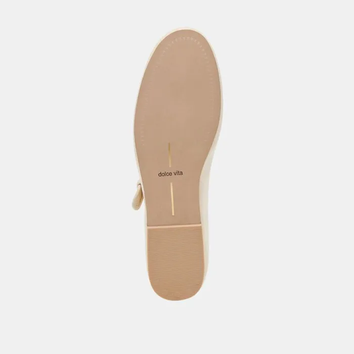 Dolce Vita Roslyn Ballet Flats Creme Leather Women Flats and Loafers