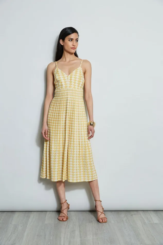 Elie Tahari Midi Dresses Diamond Soft Pleat Midi Dress Cape Diamond Arch Print 8211 Women Elie Tahari Midi Dresses Diamond Soft Pleat Midi Dress Cape Diamond Arch Print 8211 Women