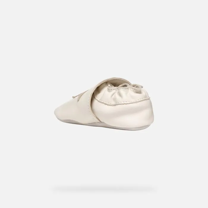 Geox First Steps GLOVIEDOO BABY Light IvoryPlatinum Laceless Sneakers Light Ivoryplatinum 8211 Kids