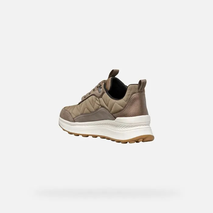 Geox Sneakers SPHERICA ACTIF X2 ABX WOMAN Taupe Waterproof Trainers Taupe 8211 Woman