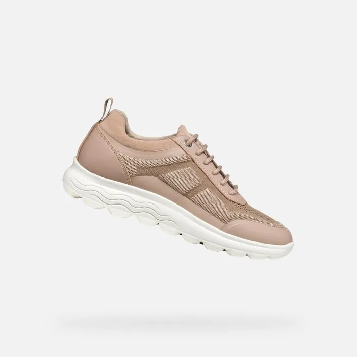 Geox Sneakers SPHERICA WOMAN Peach Low Top Sneakers Peach 8211 Woman