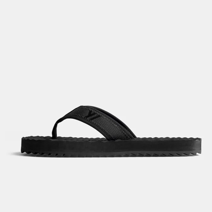 James Perse Kids Footwear YOSEMITE Sport Flip Flop Kids Blackblack 8211 MenWomen
