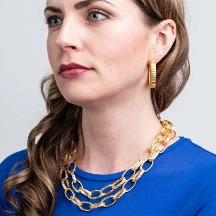 Kenneth Jay Lane Metallic Finish Necklaces Women Satin Gold Small Link Necklace