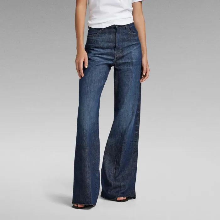 Loose Women GStar RAW Deck Ultra High Wide Leg Jeans Worn In Ocean Reef