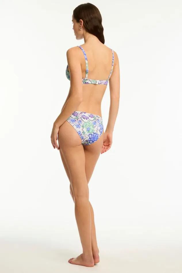 Malay Regular Cheeky Pant Malay Women Sea Level Bottoms