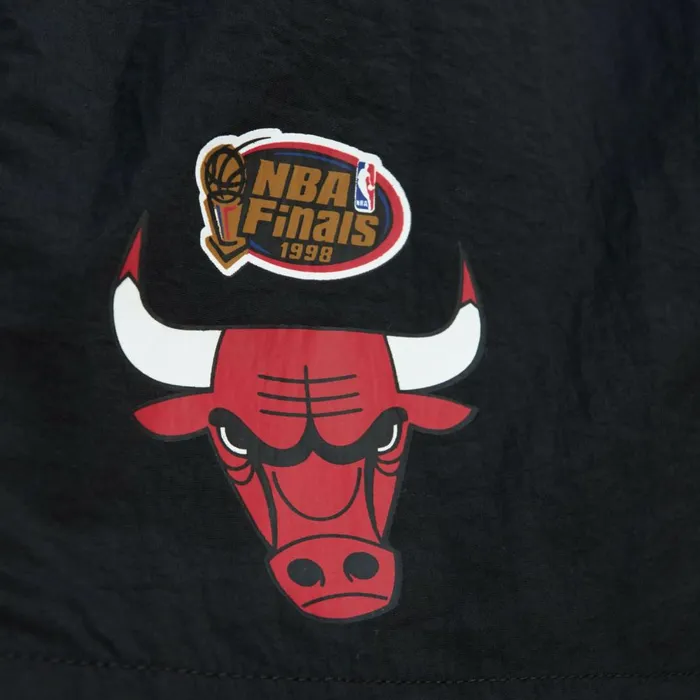 Men039s Shorts Mitchell and Ness Nylon Utility Shorts Chicago Bulls Men039s Shorts Mitchell and Ness Nylon Utility Shorts Chicago Bulls