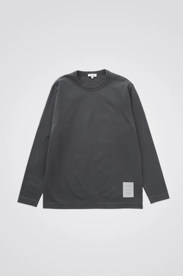 Men Norse Projects TShirts Holger Tab Series Reflective LS Battleship Grey