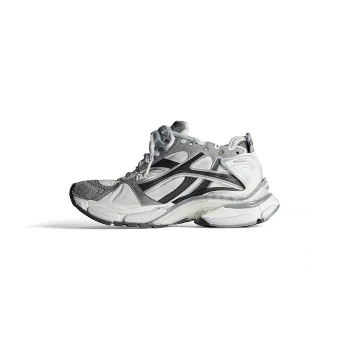 Men Trainers Balenciaga Runner Trainers In Greywhiteblack
