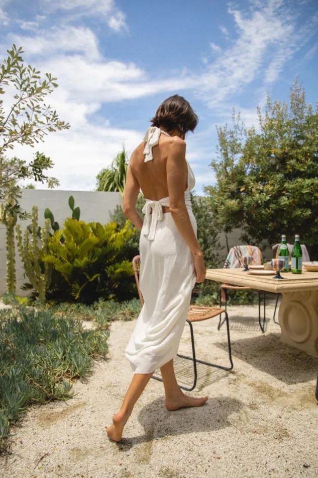 MidiMaxi Dresses Women VRG GRL When In Italy Halter Midi Dress White MidiMaxi Dresses Women VRG GRL When In Italy Halter Midi Dress White