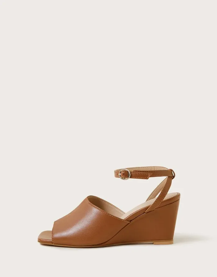 Monsoon Wedge Sandals Tan Women Sandals Monsoon Wedge Sandals Tan Women Sandals