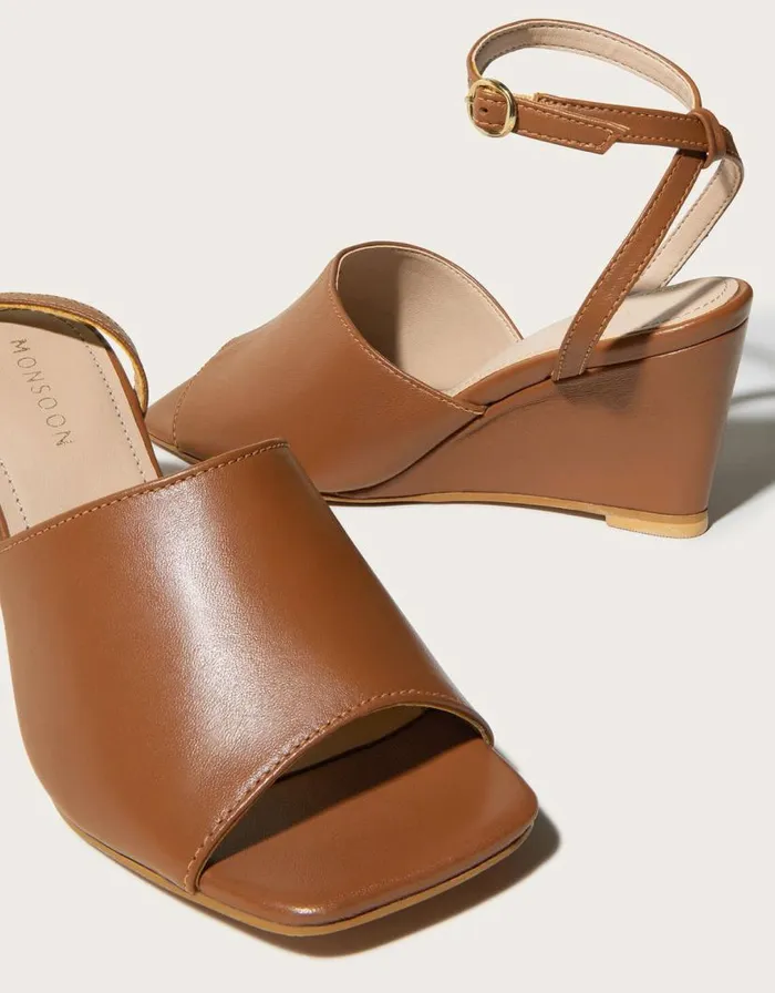 Monsoon Wedge Sandals Tan Women Sandals Monsoon Wedge Sandals Tan Women Sandals