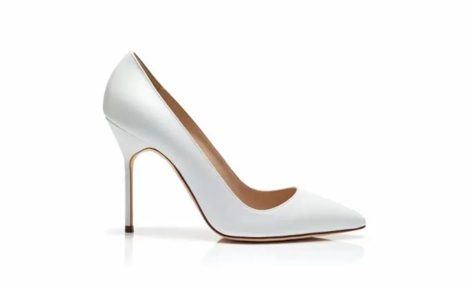 Pumps Women Manolo Blahnik BBWhite Calf Leather Pointed Toe Pumps Pumps Women Manolo Blahnik BBWhite Calf Leather Pointed Toe Pumps