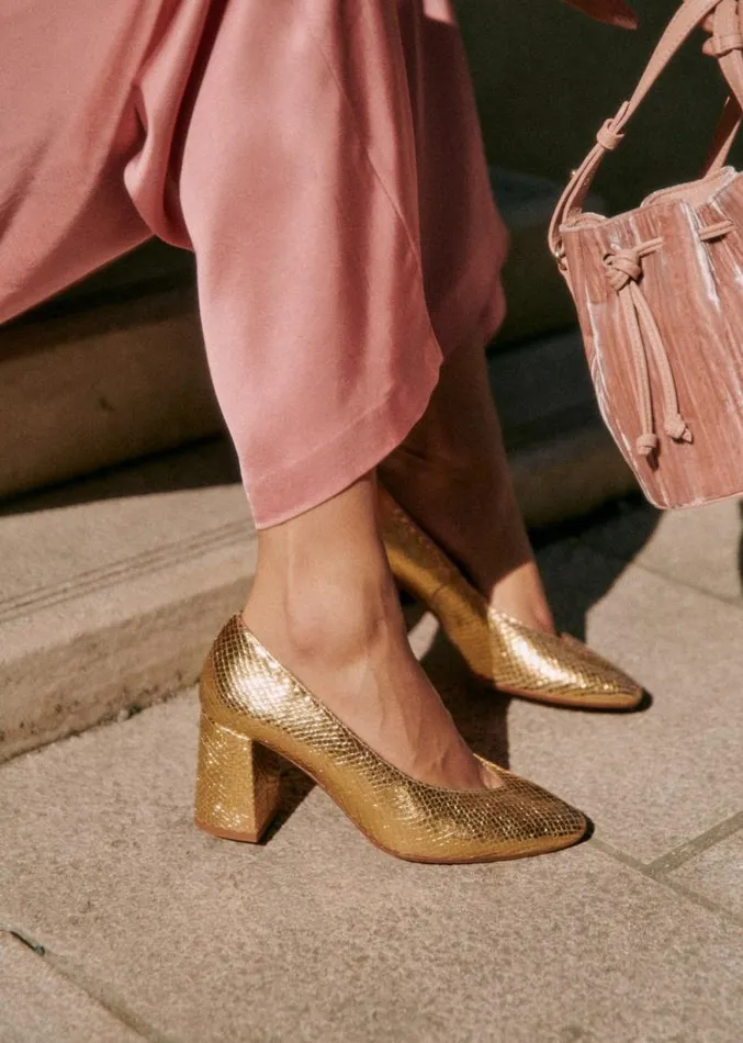 Szane Babies Ballerinas and Pumps Womens Alice Heel Pumps Embossed Gold