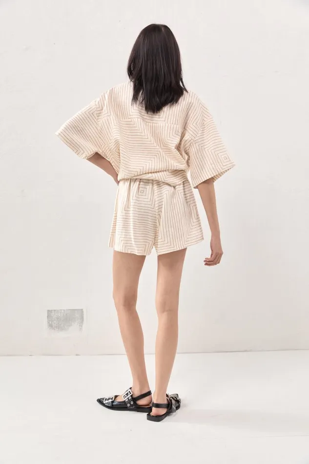 Sets Women VRG GRL Sunny Linen Shorts Juno Sets Women VRG GRL Sunny Linen Shorts Juno