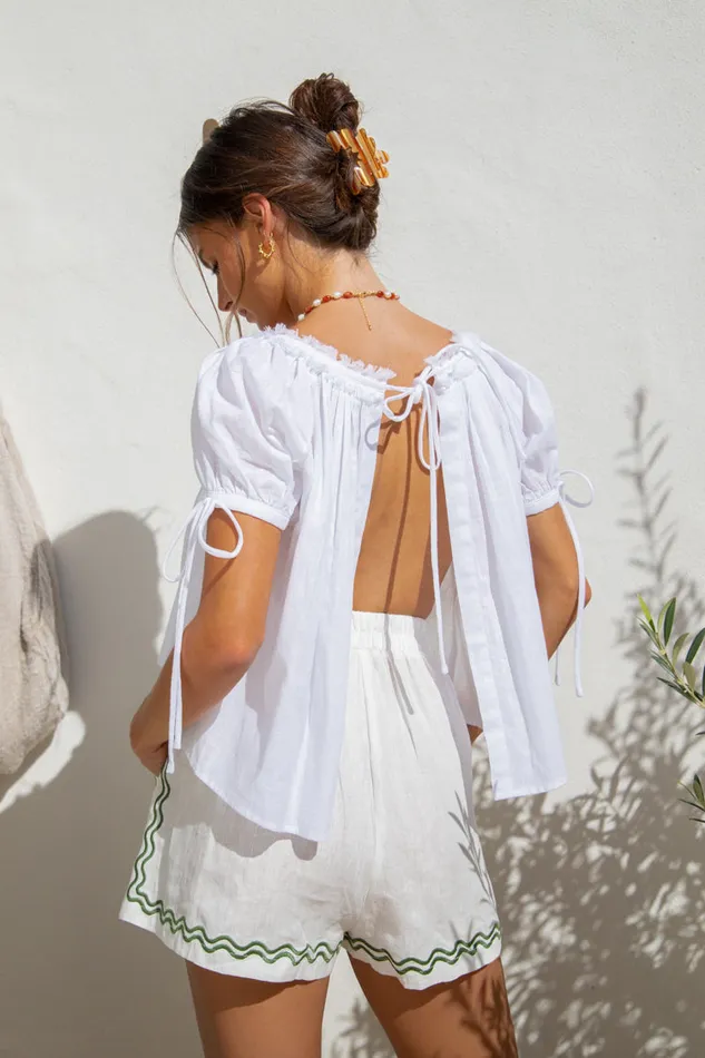 Short Sleeve Women VRG GRL Harry Girl Smock Top White Short Sleeve Women VRG GRL Harry Girl Smock Top White