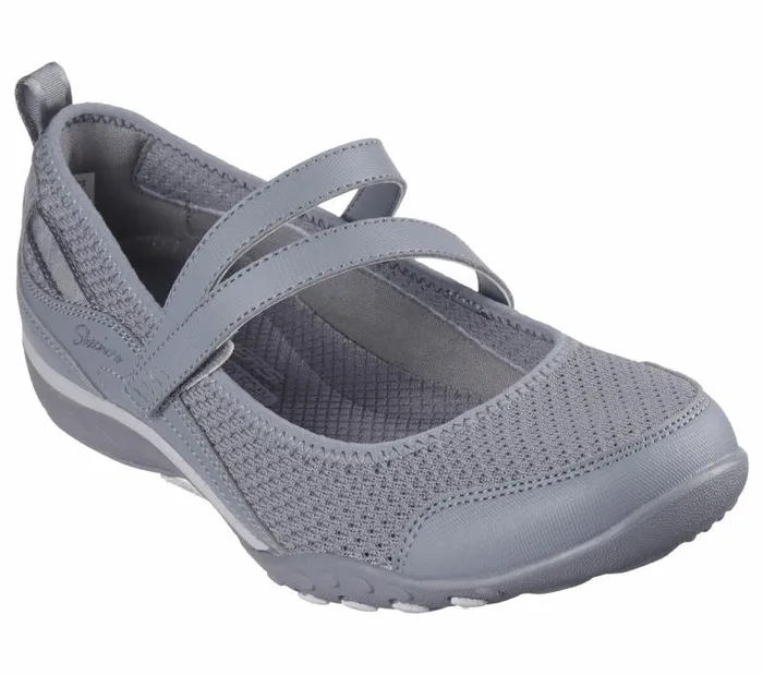 Skechers Relaxed Fit BreatheEasy 8211 Keep Clean Gray Women Casual Sneakers Skechers Relaxed Fit BreatheEasy 8211 Keep Clean Gray Women Casual Sneakers