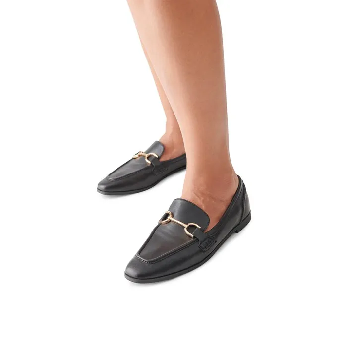 Steve Madden Carrine Tan Suede Womens Loafers and Flats