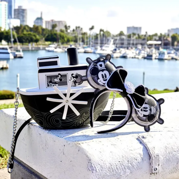Stitch Shoppe Exclusive Steamboat Willie Figural Crossbody Bag Unisex Loungefly Crossbody Bags Stitch Shoppe Exclusive Steamboat Willie Figural Crossbody Bag Unisex Loungefly Crossbody Bags
