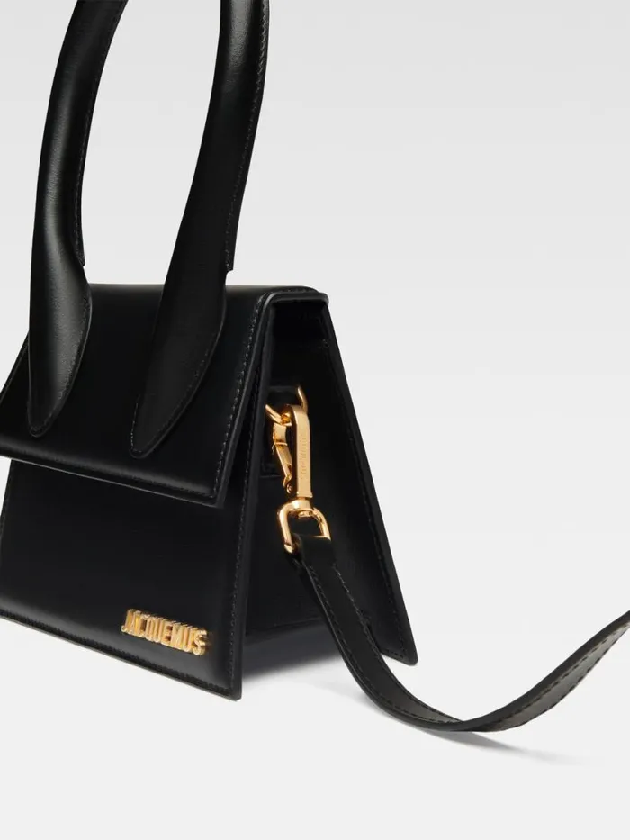 The Medium Chiquito Black Women JACQUEMUS Crossbody and Handbags The Medium Chiquito Black Women JACQUEMUS Crossbody and Handbags