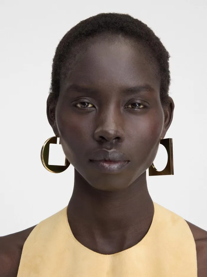The Rond Carr Hoops Earrings Gold Brown Women JACQUEMUS Jewellery The Rond Carr Hoops Earrings Gold Brown Women JACQUEMUS Jewellery
