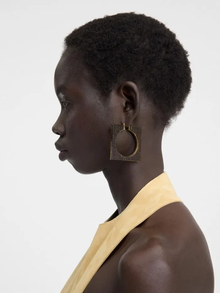 The Rond Carr Hoops Earrings Gold Brown Women JACQUEMUS Jewellery The Rond Carr Hoops Earrings Gold Brown Women JACQUEMUS Jewellery
