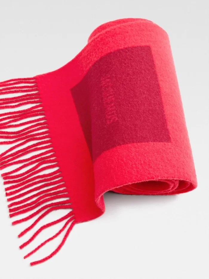The Rond Carr Scarf Multired WomenMen JACQUEMUS Scarves Beanies and Gloves The Rond Carr Scarf Multired WomenMen JACQUEMUS Scarves Beanies and Gloves