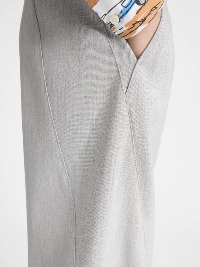 The Scala Pants Light Grey Men JACQUEMUS Trousers and Shorts The Scala Pants Light Grey Men JACQUEMUS Trousers and Shorts