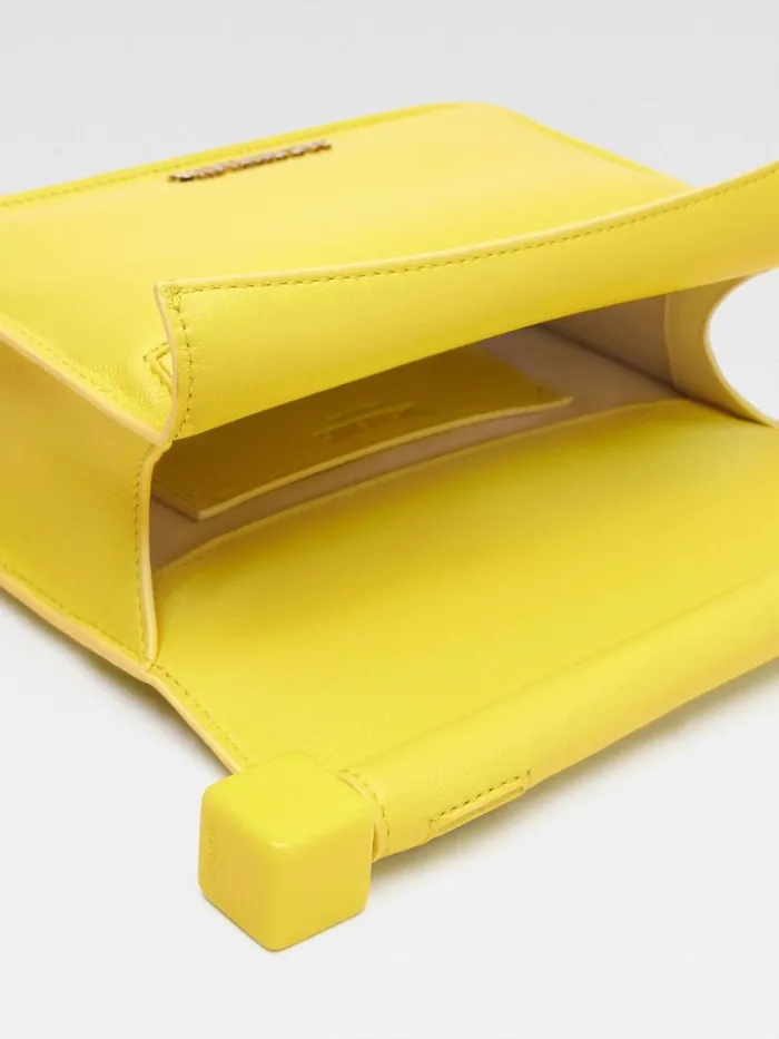The Small Rond Carr Clutch Yellow Women JACQUEMUS Crossbody and Handbags The Small Rond Carr Clutch Yellow Women JACQUEMUS Crossbody and Handbags