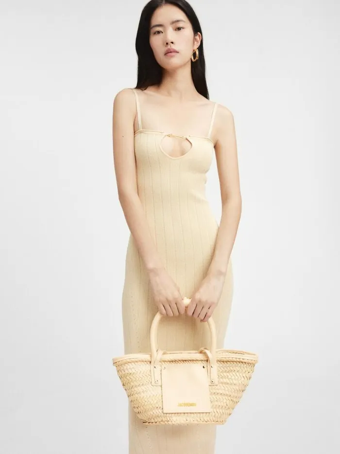 The Small Soli Basket Ivory Women JACQUEMUS Crossbody and Handbags The Small Soli Basket Ivory Women JACQUEMUS Crossbody and Handbags