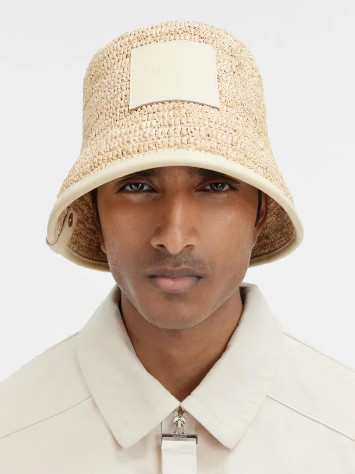 The Soli Bucket Hat Ivory WomenMen JACQUEMUS Hats The Soli Bucket Hat Ivory WomenMen JACQUEMUS Hats