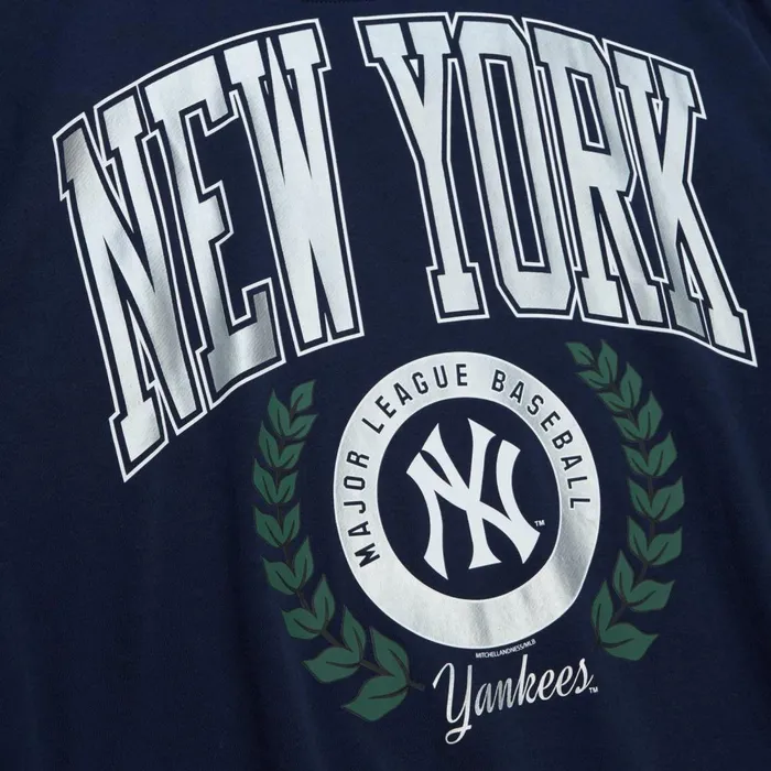 Women039s Hoodies and Sweatshirts Mitchell and Ness Womens Logo Lt Crew 20 New York Yankees Women039s Hoodies and Sweatshirts Mitchell and Ness Womens Logo Lt Crew 20 New York Yankees